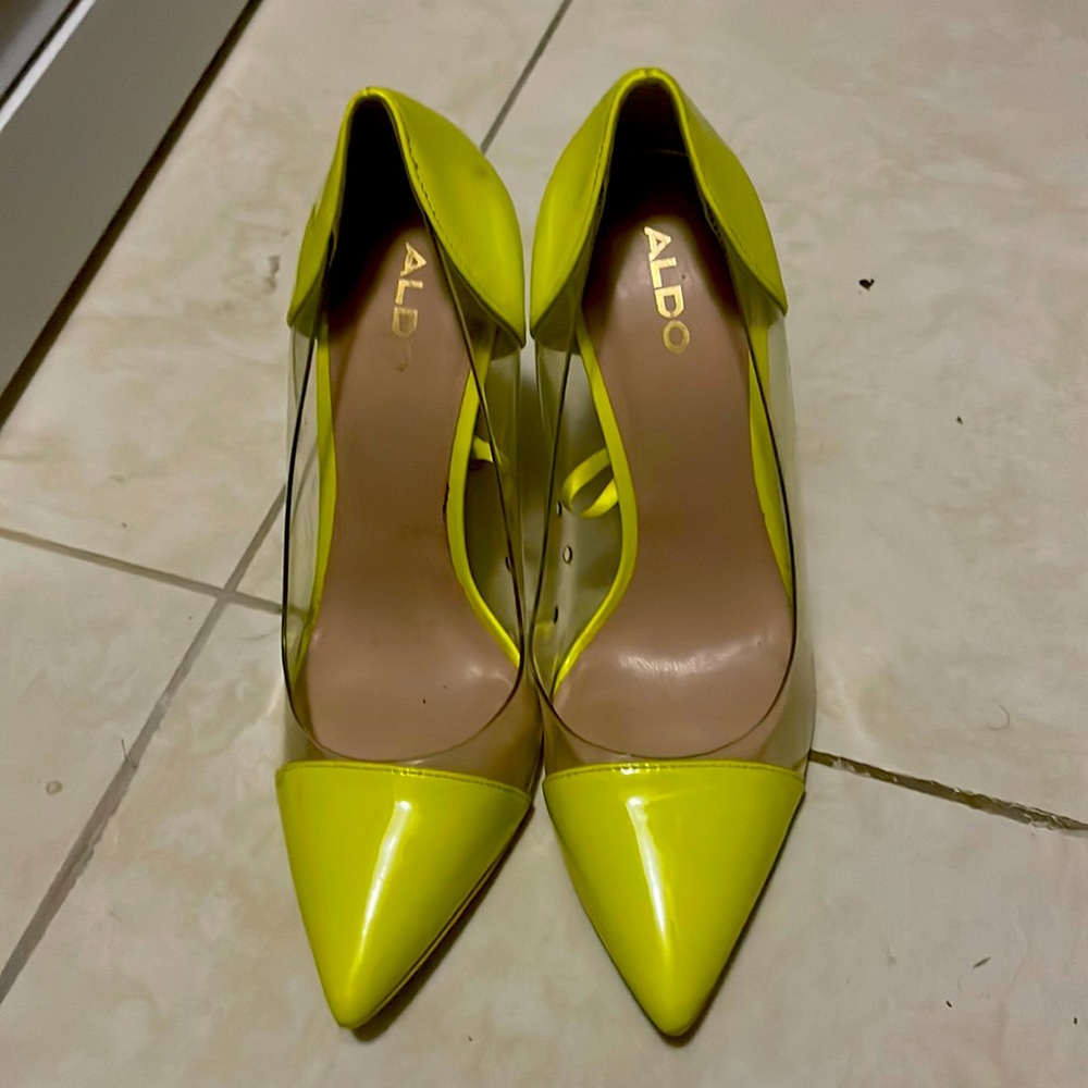 Also Size 7M